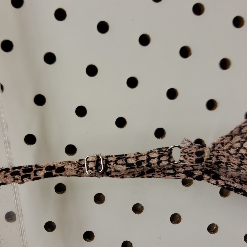 ENTRO snakeskin top women's size large NWT - Picture 6 of 6